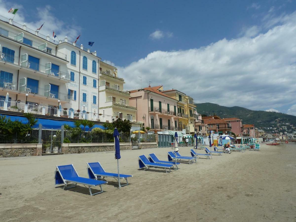Hotel La Balnearia Alassio Exterior foto